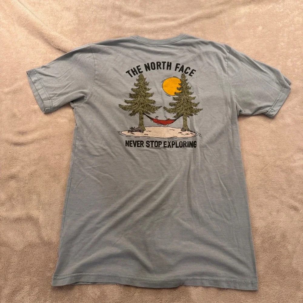The North Face Never Stop Exploring Graphic T Shirt Gorpcore Outdoor Grey Sz M